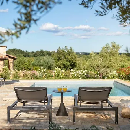 Rustic Sylbum With A Pool In Istria Villa *